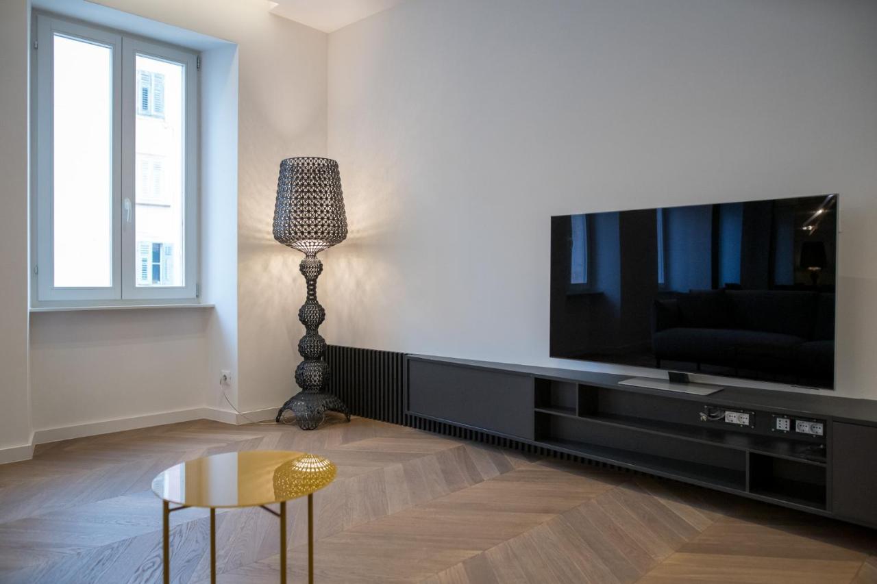Luxury Apartment Contesa روفينج المظهر الخارجي الصورة